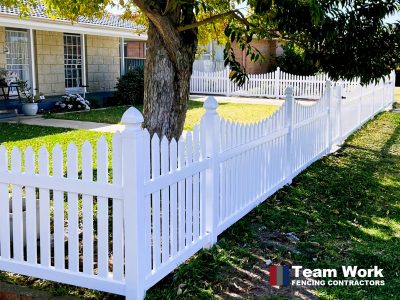 PVC Fence Gothic Scalloped
